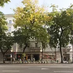 Creative Apartment - Andrássy Ave.